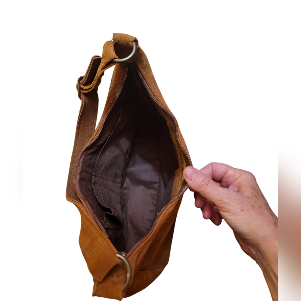 Minnetonka Brown Suede Fringed Shoulder Bag - Picture 6 of 8